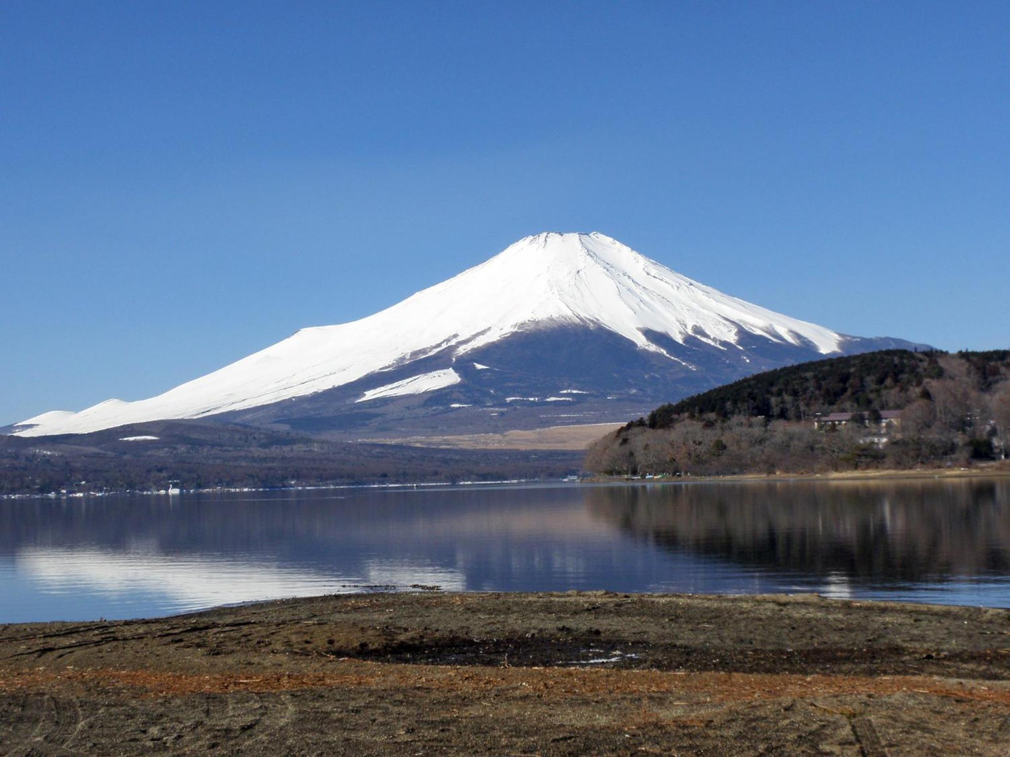 Sugakuso Hotell Yamanakako Exteriör bild